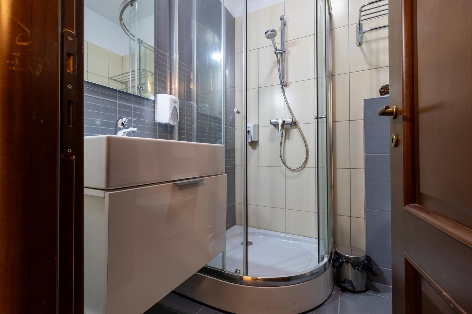 Gasthof Pensiunea Aria 2*
